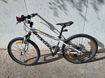 Bici bambino Scott scale jr 24