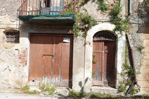 Casa da ristrutturare