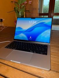 MacBook Pro 14’’ Apple M3 16 GB di RAM