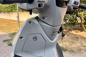 scooter kimko gt s 300 abs
