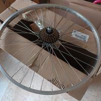 ruota posteriore 26 con pignone 7 rapporti