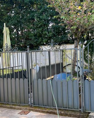 Recinzione con decoro