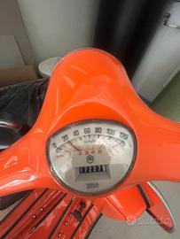 Vespa 50 special v5b