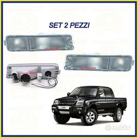 SET 2 FANALE FANALINO FRECCIA ANTERIORE SX DX PER 