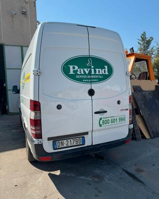 Ricambi Mercedes Sprinter !