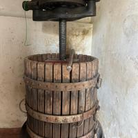 Torchio e diraspatrice