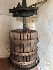 Torchio e diraspatrice