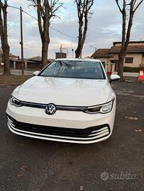 Volkswagen golf serie 8