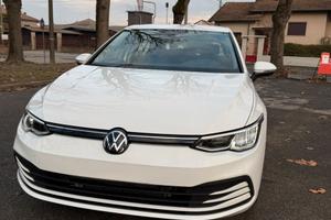 Volkswagen golf serie 8