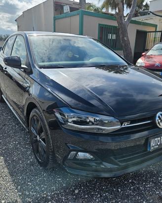 Volkswagen Polo 1.6 TDI 95 CV 5p. R-LINE