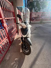 Honda Sh 300 Sport