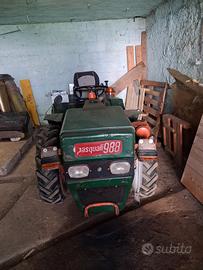 trattore agricolo