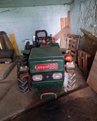 trattore agricolo