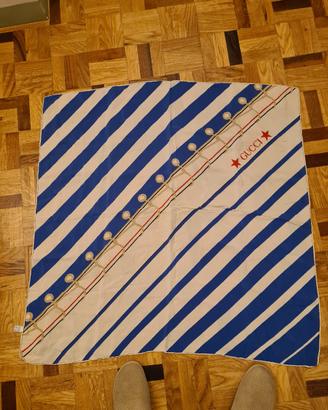 gucci foulard autentico 