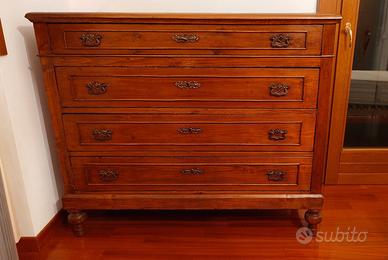 Cassettiera in Legno