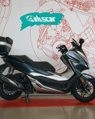 HONDA Forza 300