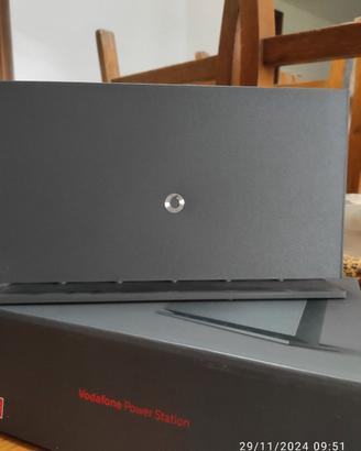 modem fibra Vodafone praticamente nuovo