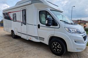 SEMINTEGRALE LMC TOURER H730G LIFT