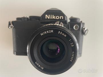 NIKON FM con 35mm NIKKOR F1:2.8 Funzionante