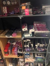 Lotto di articoli per adulti per cessata attività