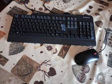 Tastiera funzionante col suo maus