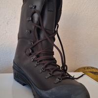 Stivali anfibi Montebove 