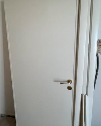 2 Porte in pvc
