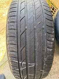 Treno Gomme Estive Bridgestone TURANZA 215/50 R18