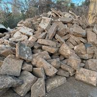 Basoli pietra lavica