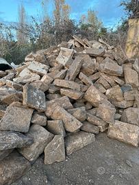 Basoli pietra lavica