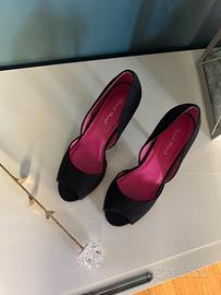 Nuove e bellissim decolté nere con interno fucsia