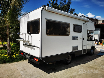 Camper 2.5d con overdrive gemellato