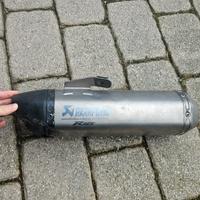 silenziatore Akrapovic r125