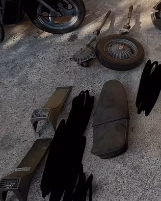Forcelle vespa,Sella vespa e altri pezzi