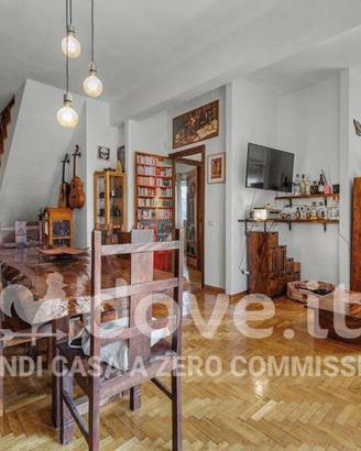 Appartamento di 150 m² con più di 5 locali a Roma