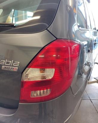 Fanale posteriore destro SKODA FABIA del 2009