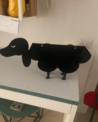 Porta carta igenuca a forma di cane