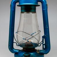 LANTERNA  A PETROLIO ANTICA