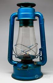 LANTERNA  A PETROLIO ANTICA