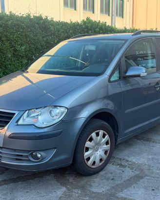 ricambi usati VOLKSWAGEN TOURAN