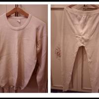 Due Completi intimi di lana della Marina 