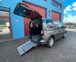 Volkswagen Caddy Auto per disabili