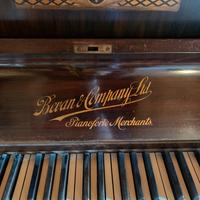 Pianoforte verticale