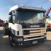 Scania 124L 360 3 assi a Telaio