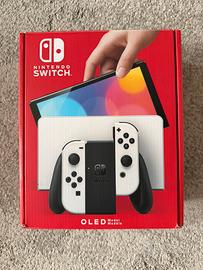 Nintendo Switch OLED + 2 Joycon