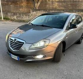 Lancia Delta anno 2012