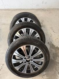 Cerchi in lega Mercedes e gomme invernali