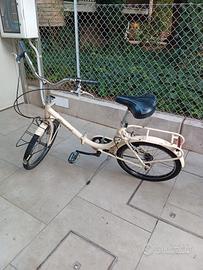 Bicicletta modello Graziella 