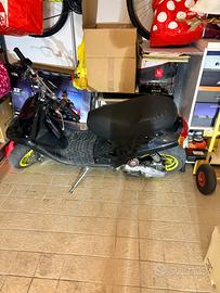 MBK Booster 50 - 2008