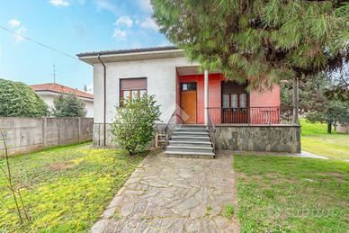 VILLA SINGOLA A RESCALDINA